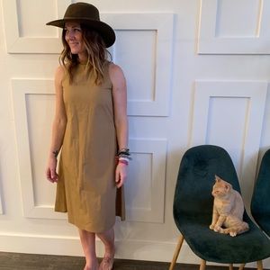 Toit Volant dress with pockets